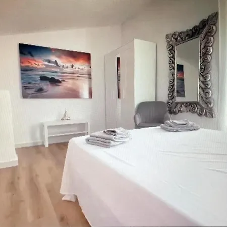 Encantadora דירה